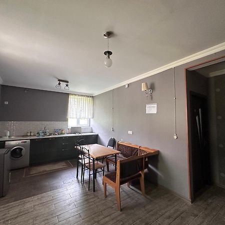 Guest House Chavchavadze N23 คัซเบกี ภายนอก รูปภาพ