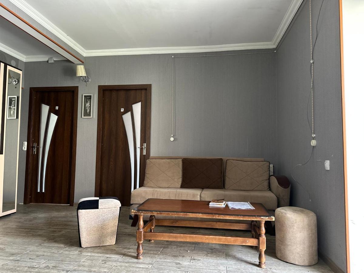 Guest House Chavchavadze N23 คัซเบกี ภายนอก รูปภาพ