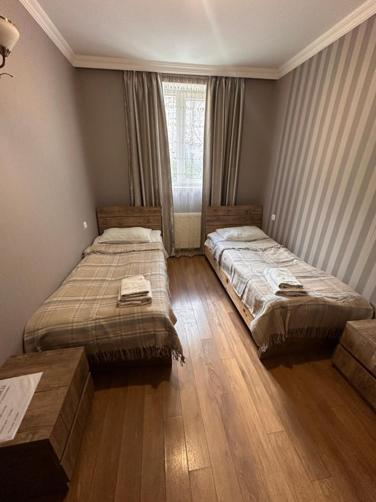 Guest House Chavchavadze N23 คัซเบกี ภายนอก รูปภาพ