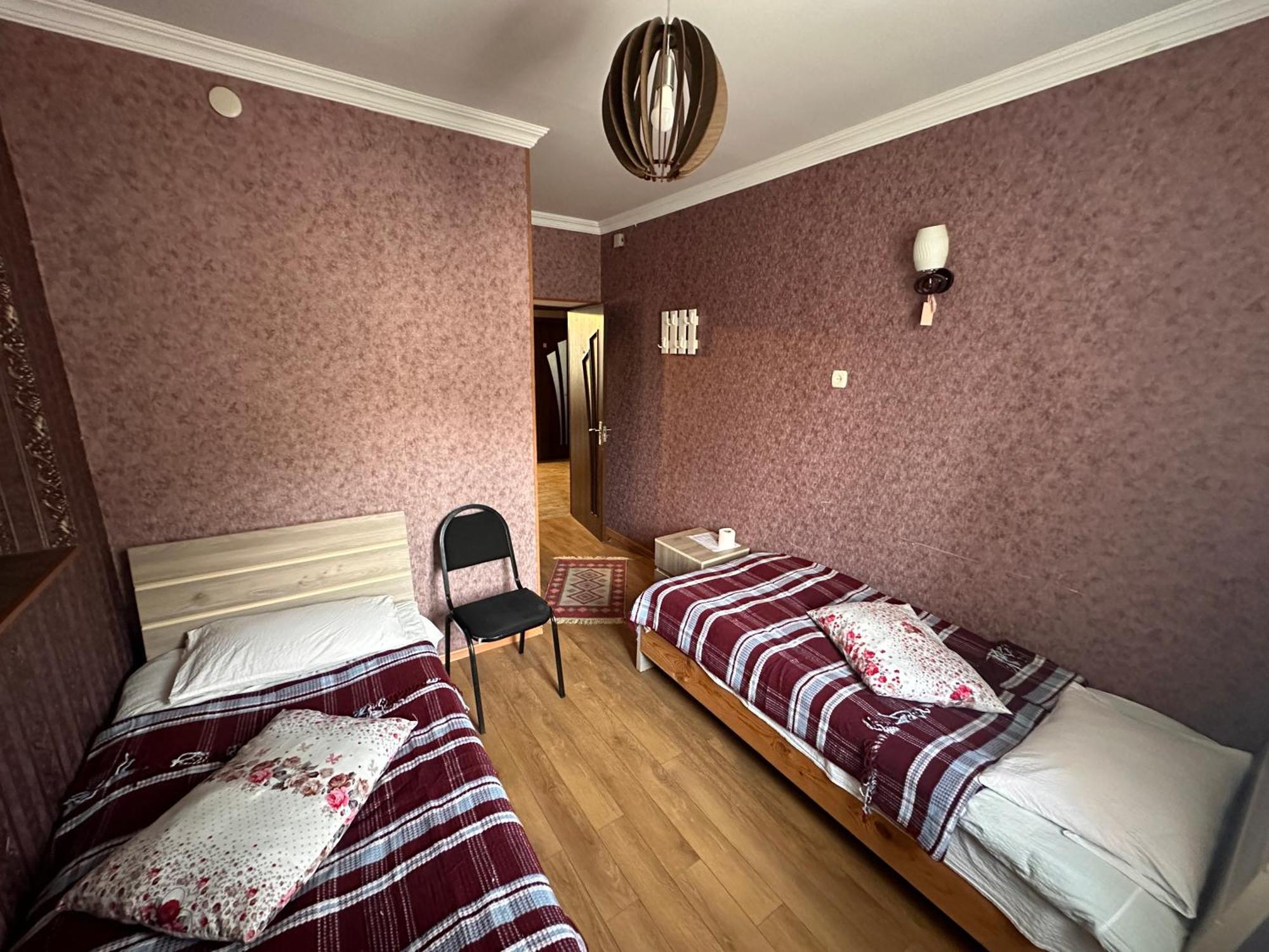 Guest House Chavchavadze N23 คัซเบกี ภายนอก รูปภาพ